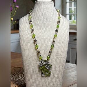 Artisan Made Czech Glass and Peridot and Floral Motif Necklace